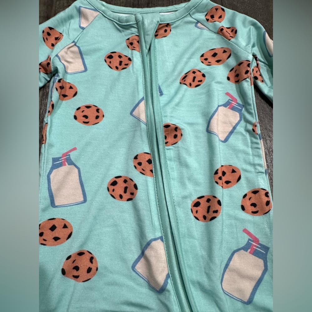 Bamboo Pajamas Milk and Cookies Print 3-6m - Picture 2 of 3